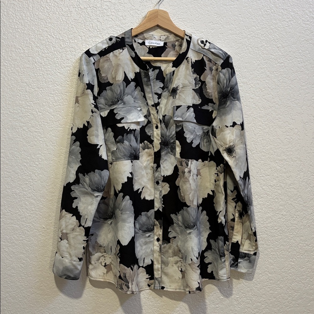Calvin Klein Button Up